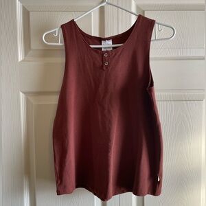 Sleeveless Tank Top